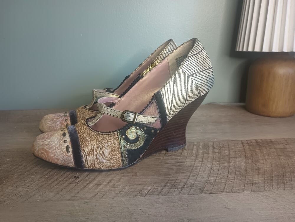 Kenzie Y2K Patchwork Wedge Mary Janes 8.5 Regency Whimsigoth Renaissance Artsy
